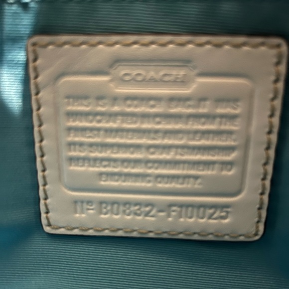 Vintage 2000 Coach bag purse spring color strip cloth w dust bag - Picture 3 of 12